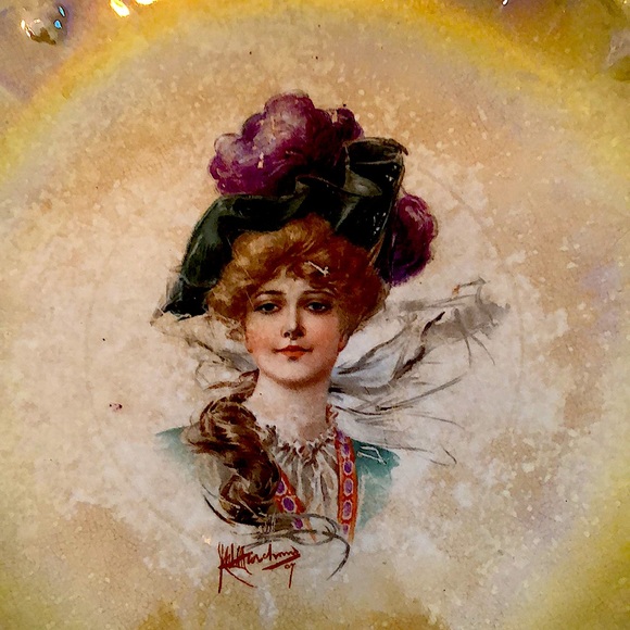 GUC- Hand-Painted Victorian Lady Plate - Picture 2 of 11